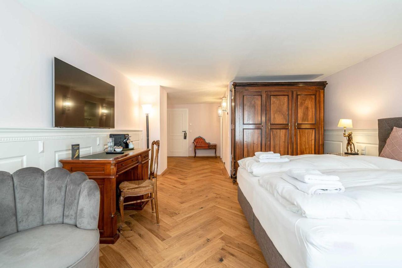 Altstadthotel Bachbraeu Weilheim in Oberbayern Ngoại thất bức ảnh
