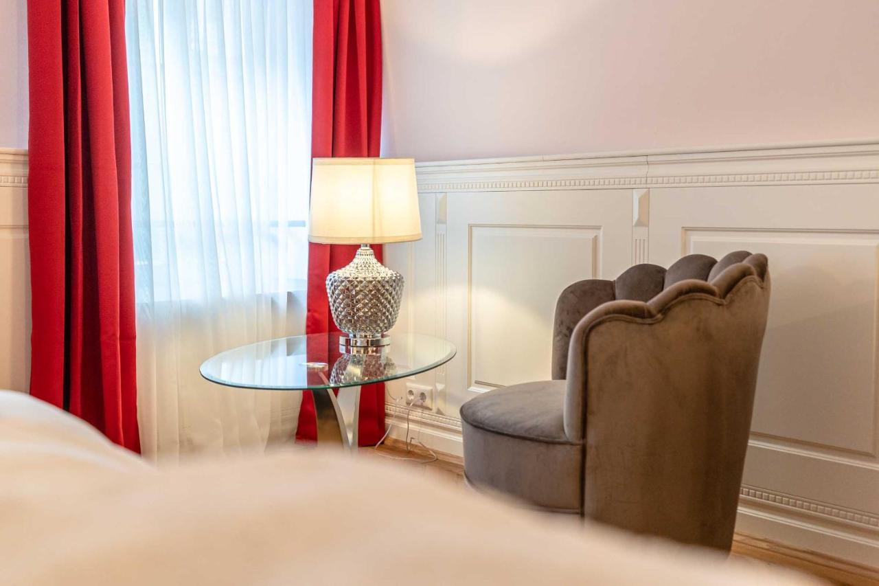 Altstadthotel Bachbraeu Weilheim in Oberbayern Ngoại thất bức ảnh