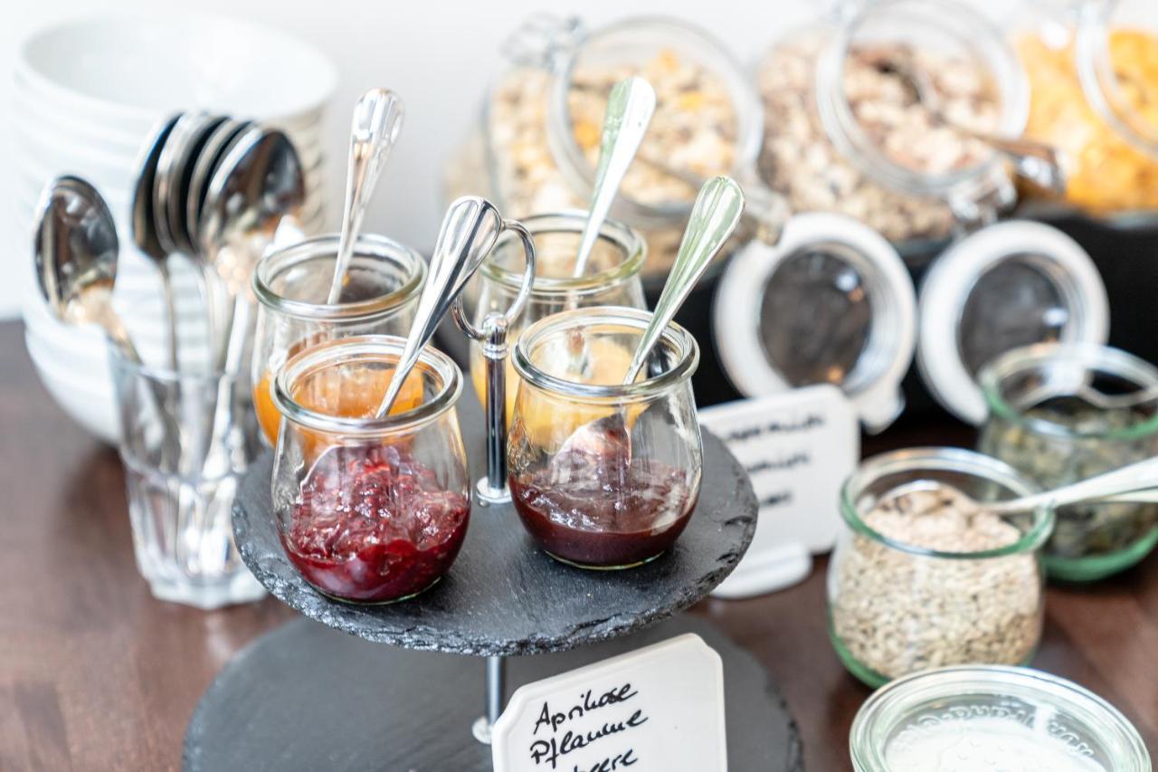 Altstadthotel Bachbraeu Weilheim in Oberbayern Ngoại thất bức ảnh