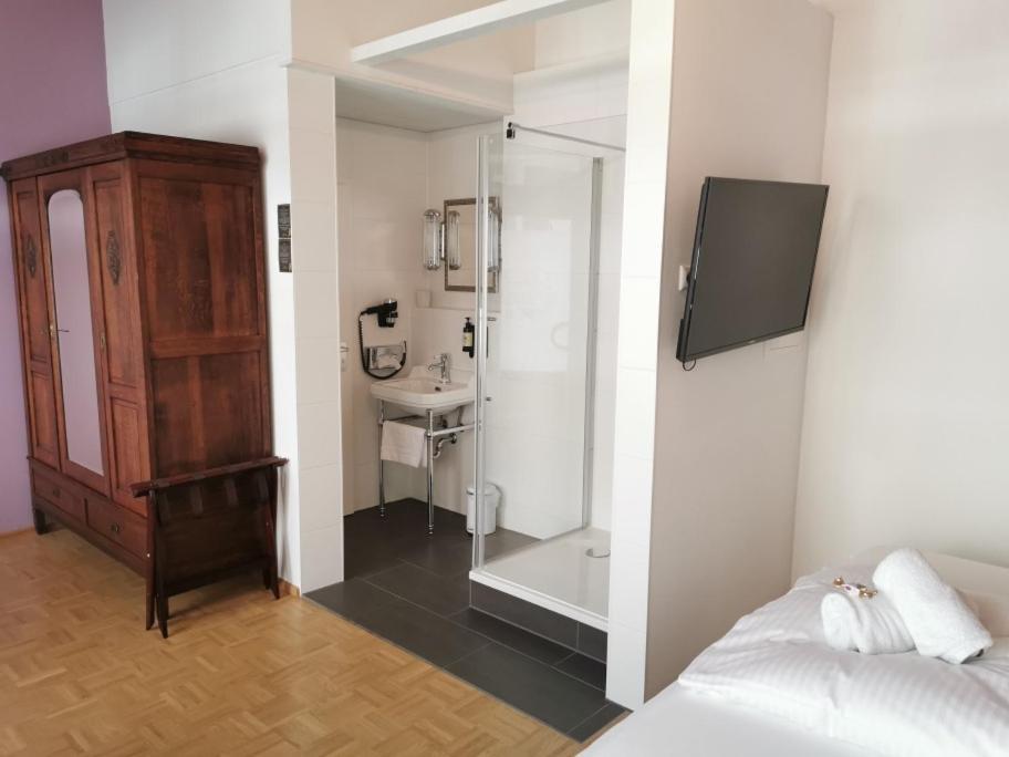 Altstadthotel Bachbraeu Weilheim in Oberbayern Ngoại thất bức ảnh