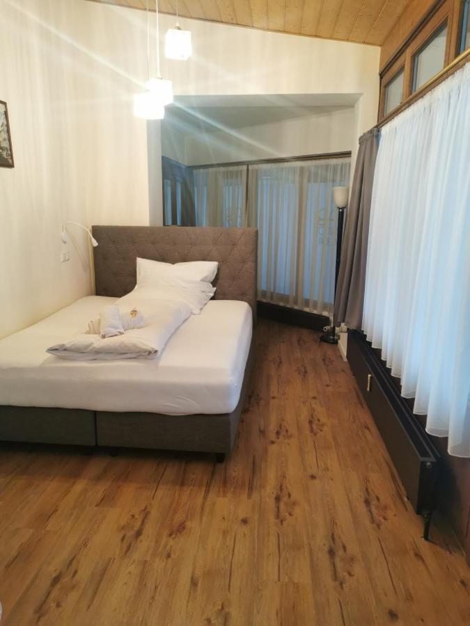 Altstadthotel Bachbraeu Weilheim in Oberbayern Ngoại thất bức ảnh
